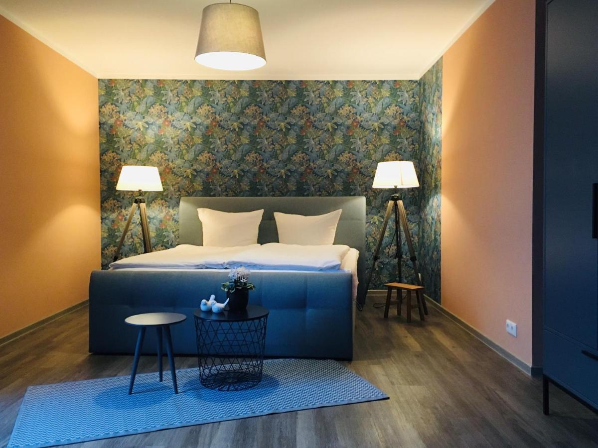 Pension Seecafe Zarrentin am Schaalsee Dış mekan fotoğraf