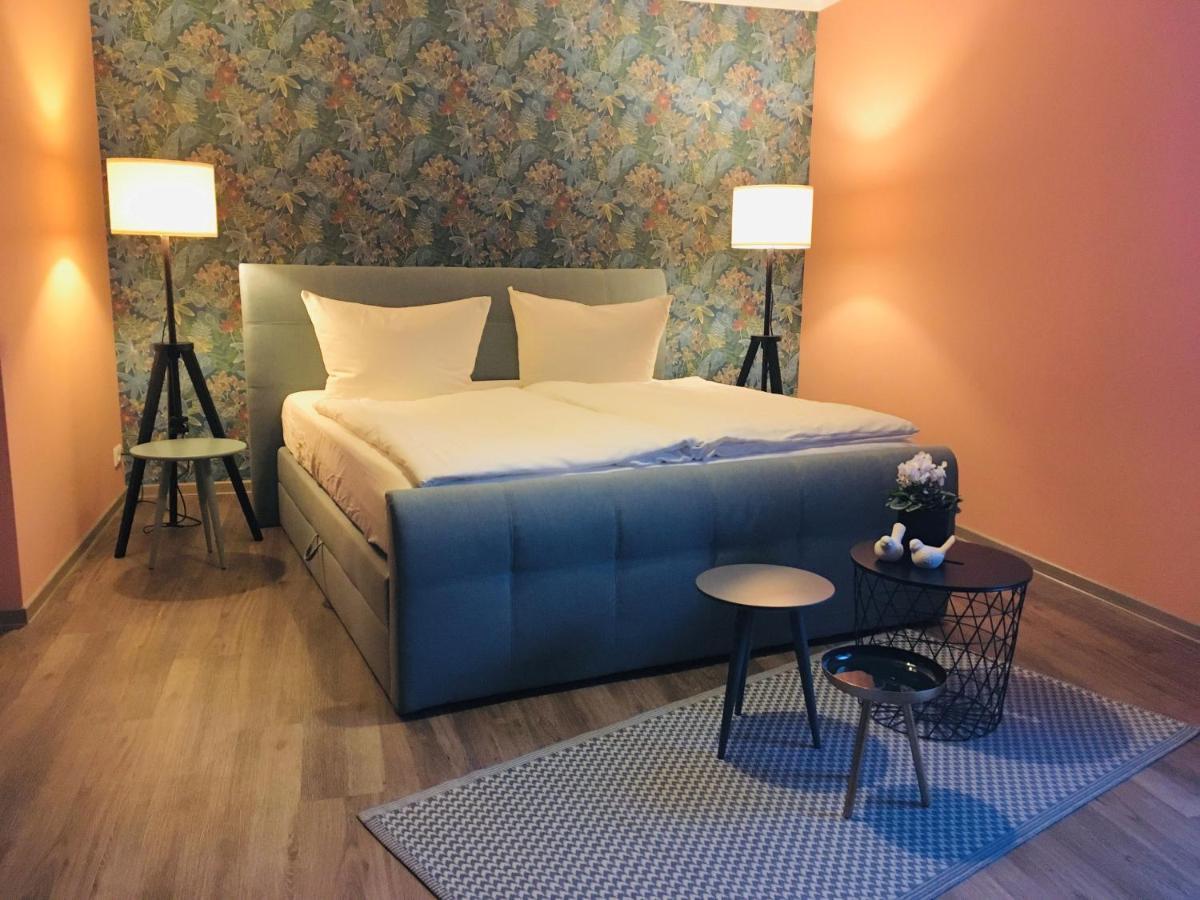 Pension Seecafe Zarrentin am Schaalsee Dış mekan fotoğraf