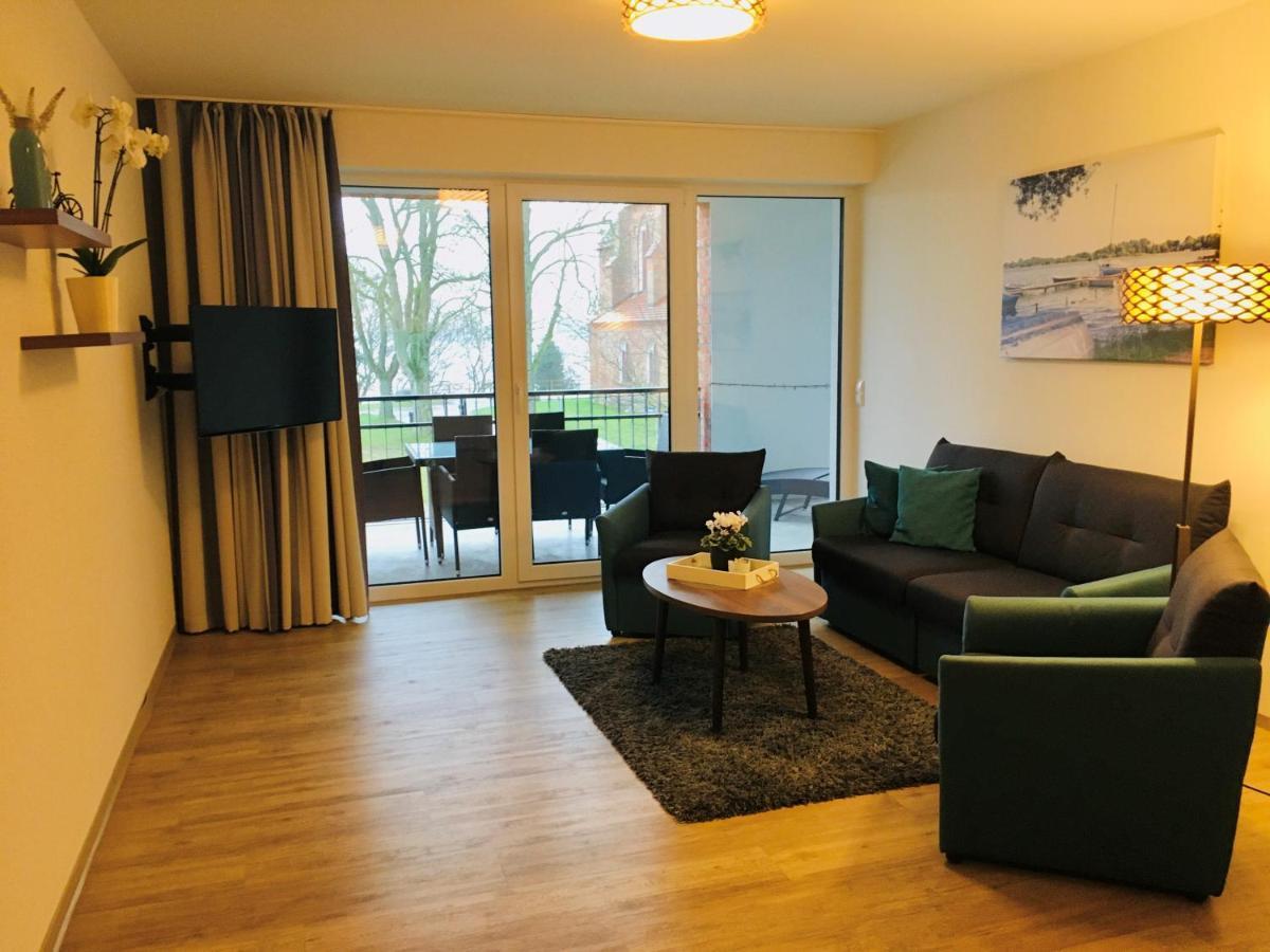 Pension Seecafe Zarrentin am Schaalsee Dış mekan fotoğraf
