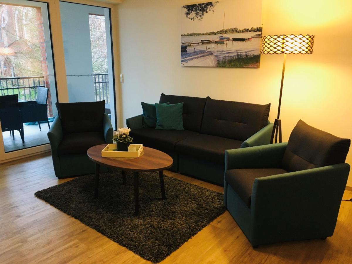 Pension Seecafe Zarrentin am Schaalsee Dış mekan fotoğraf